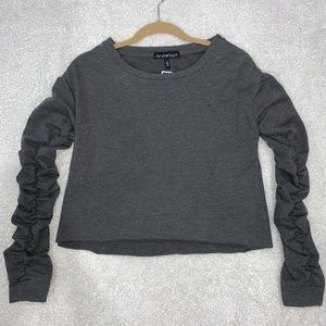 New without tag gray sweater- size SM